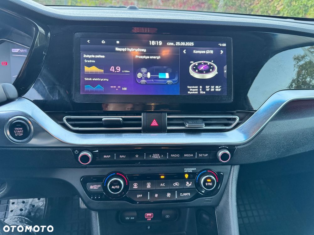 Kia Niro 1.6 GDI Hybrid L Business Line - 17