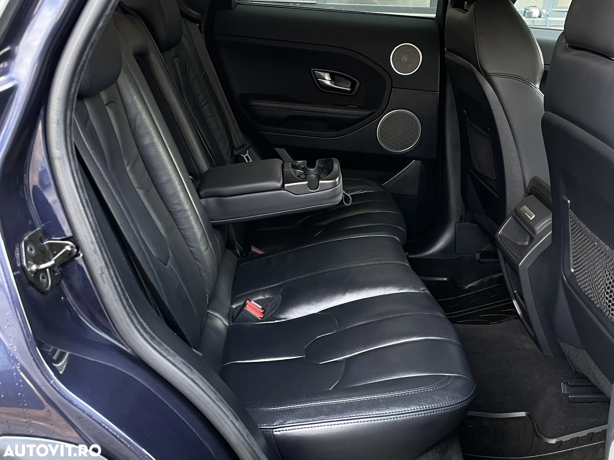 Land Rover Range Rover Evoque - 8