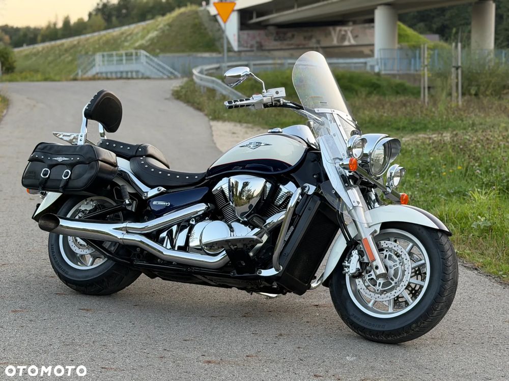 Suzuki Boulevard - 26