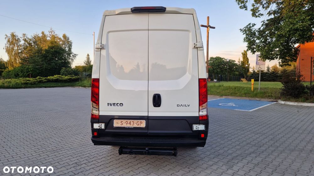 Iveco DAILY 35 Klima Elektryka Tempomat Na Bliźniaku Furgon 3os. Hak Serwis - 26