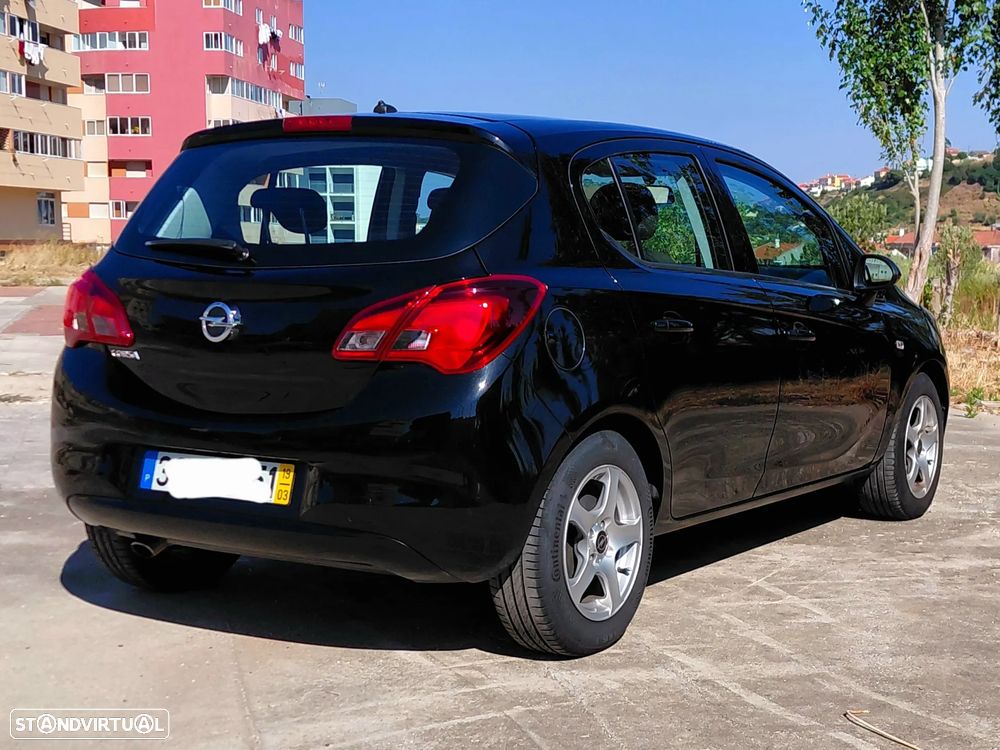 Opel Corsa 1.2 120 Anos - 9