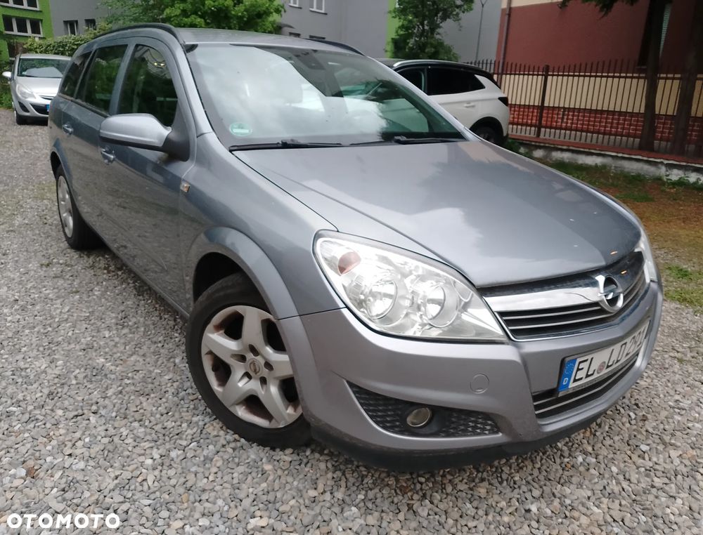Opel Astra 1.6 Easytronic NAVI - 1