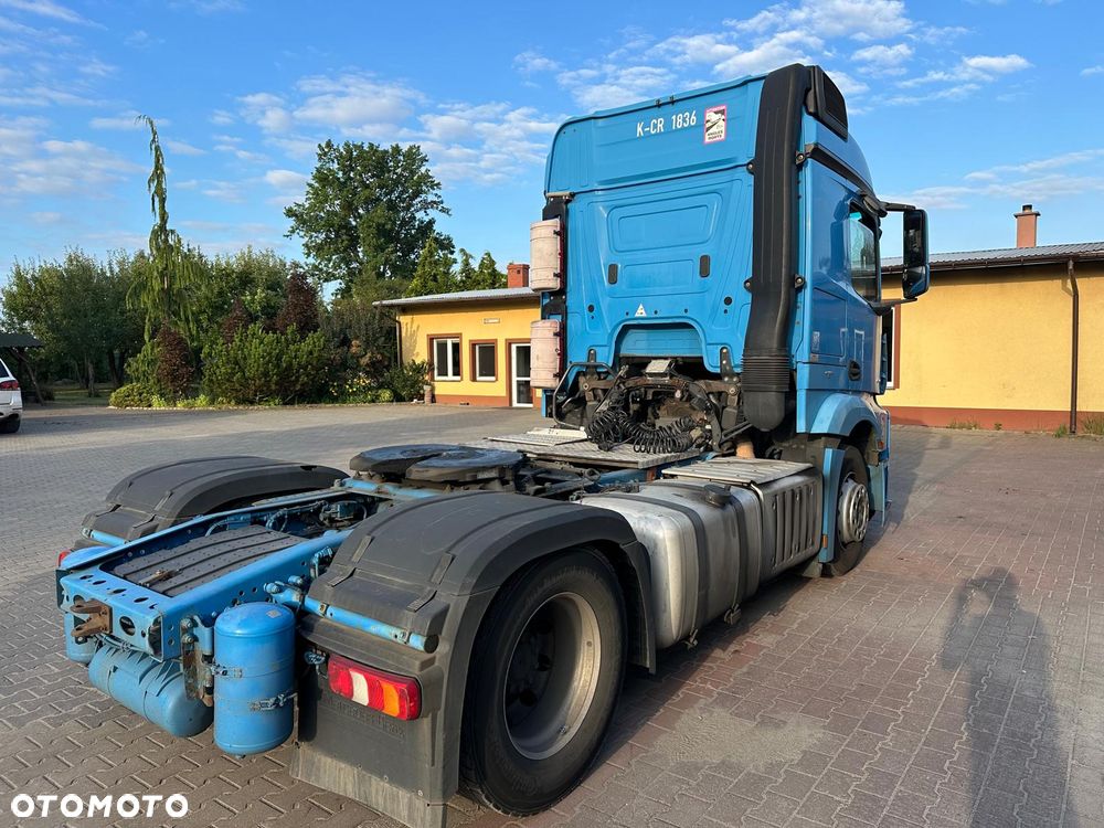 Mercedes-Benz ACTROS - 4