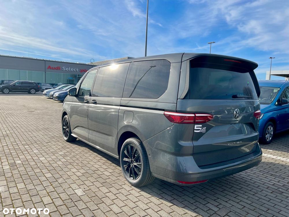 Volkswagen Multivan 2.0 TDI L2 Life DSG - 12