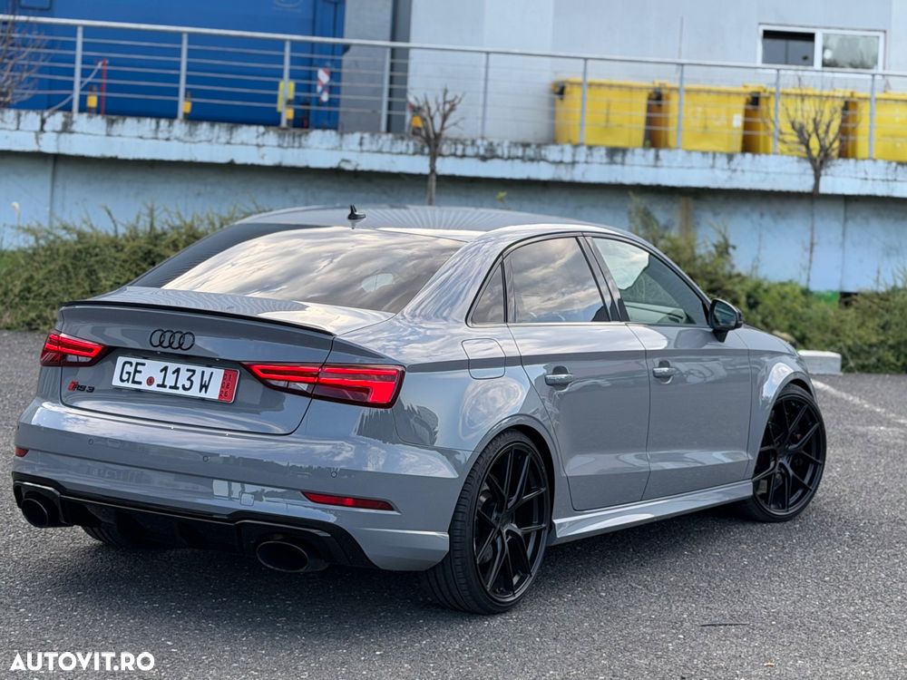 Audi RS3 - 4