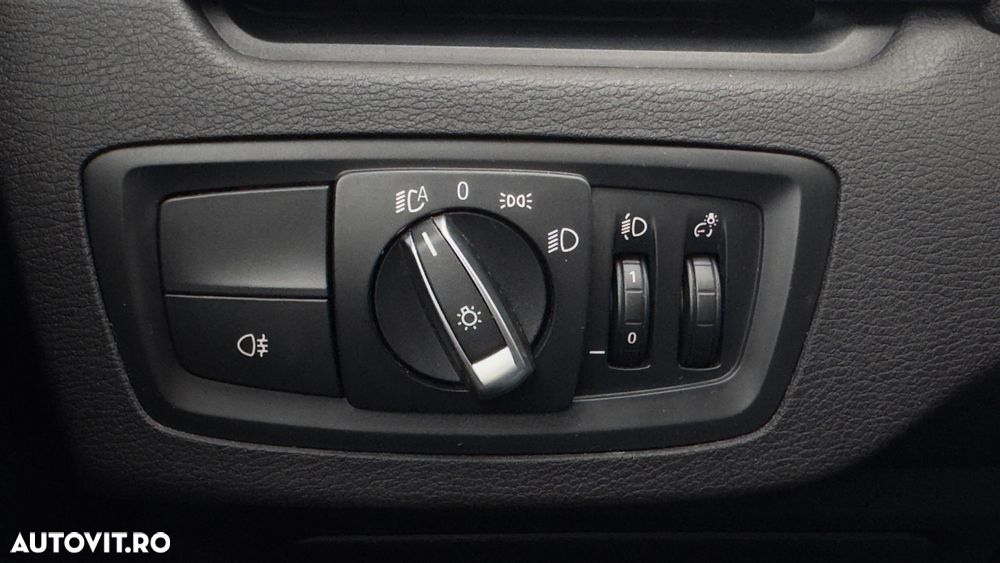 BMW X1 sDrive18d Aut. Sport Line - 26