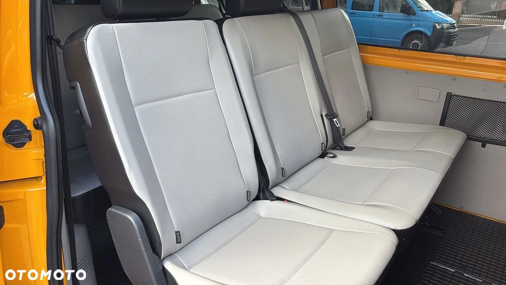 Volkswagen Transporter - 24