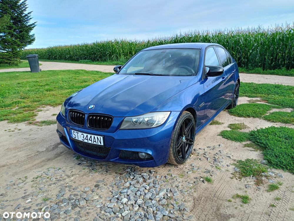 BMW Seria 3 318i - 4
