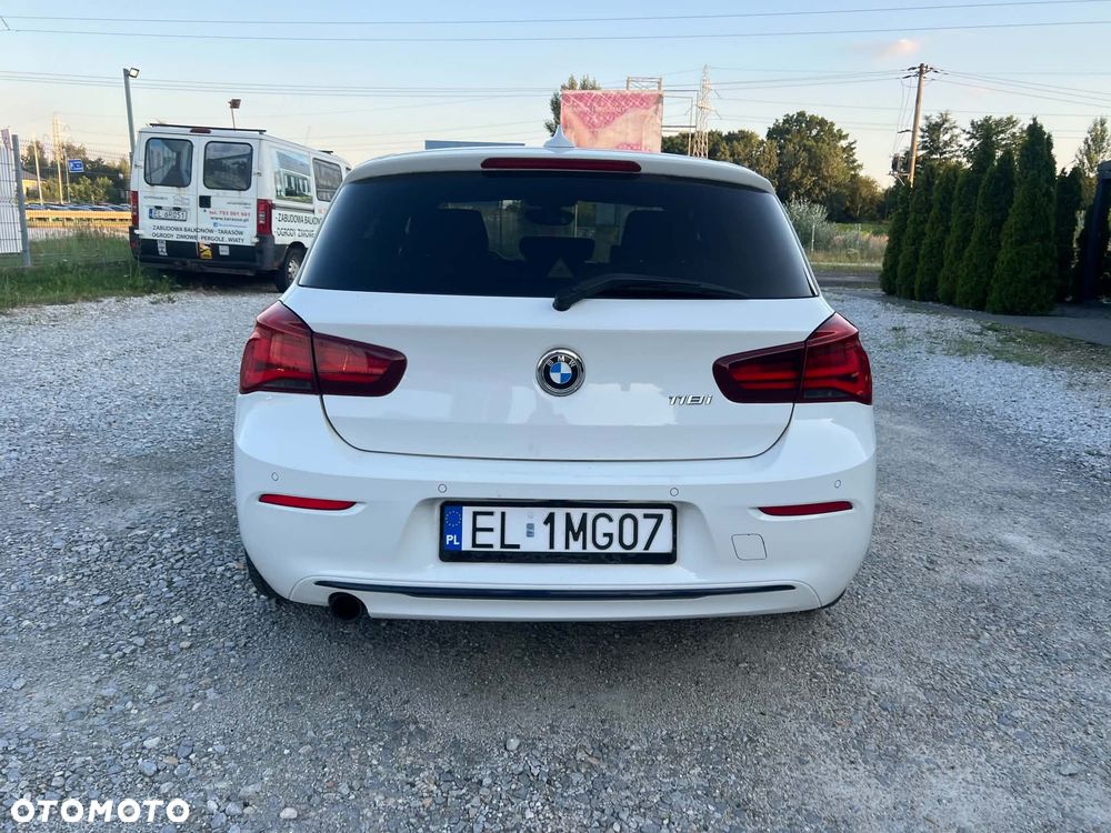 BMW Seria 1 118i - 7