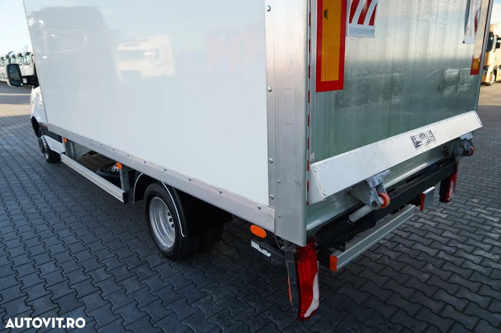 Mercedes-Benz SPRINTER 315 CDI / CONTAINER 4.4 M / 750 KG LIFT / TWIN / IMPORTAT - 16