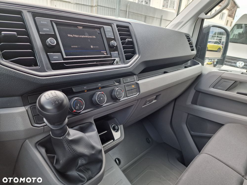 Volkswagen Crafter - 13