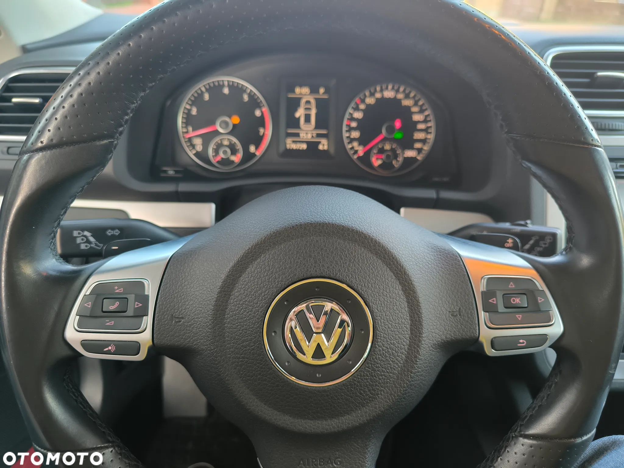 Volkswagen Scirocco 1.4 TSI DSG - 12