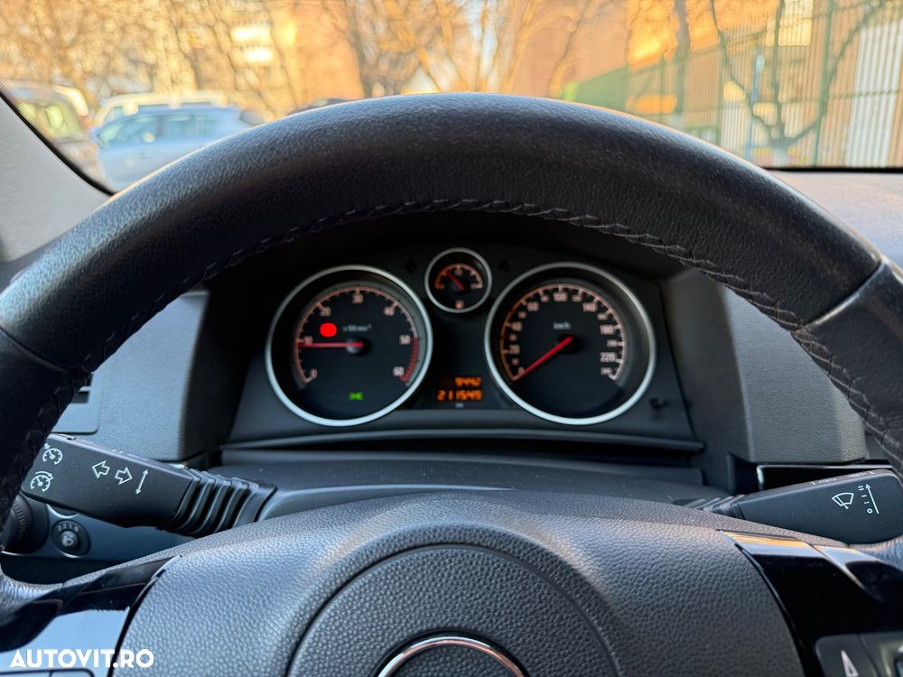 Opel Astra - 11