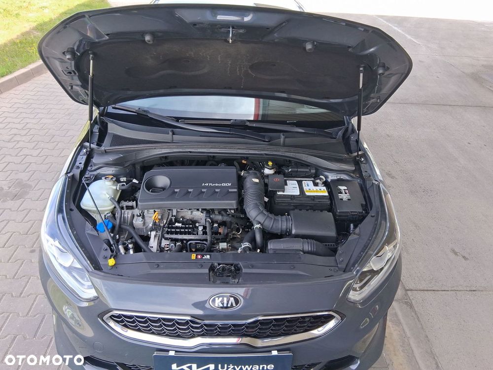 Kia Ceed - 26