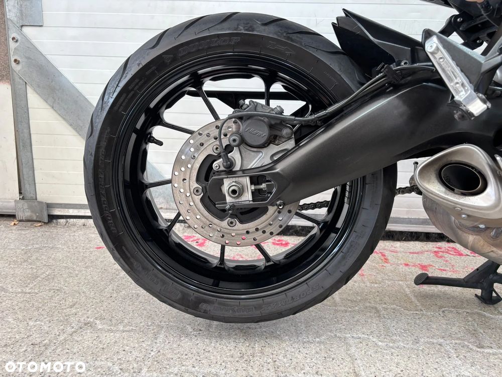 Yamaha MT - 22