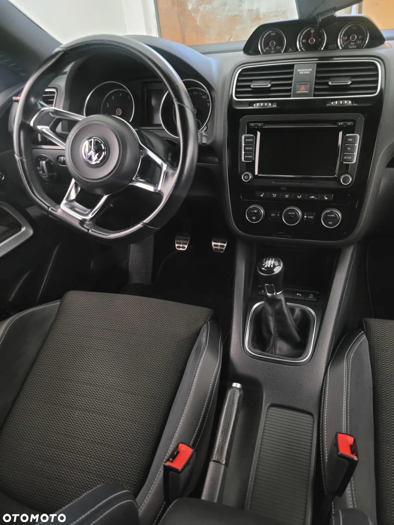 Volkswagen Scirocco 2.0 TSI BMT - 11