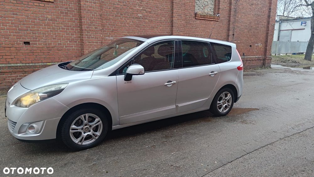 Renault Scenic 1.4 16V TCE Privilege - 2