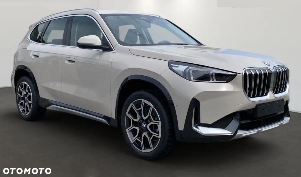 BMW X1 - 4
