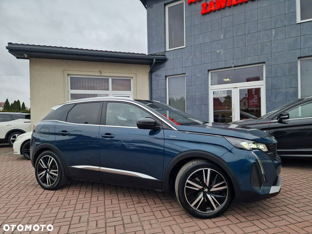 Peugeot 3008 1.6 PureTech HYbrid4 GT S&S EAT8 - 10