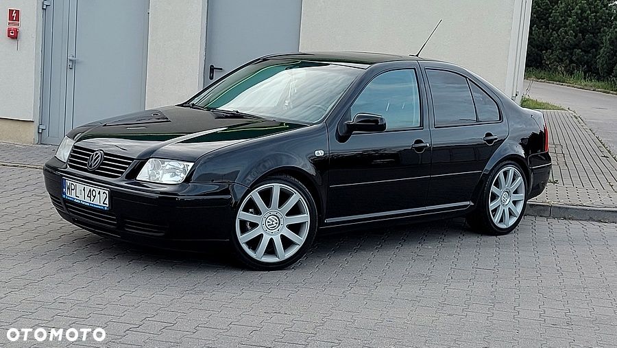 Volkswagen Bora 2.3 V5 Highline - 2