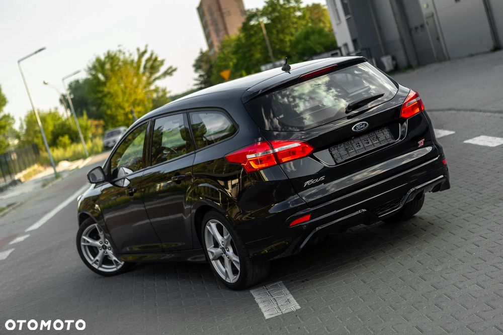 Ford Focus - 15