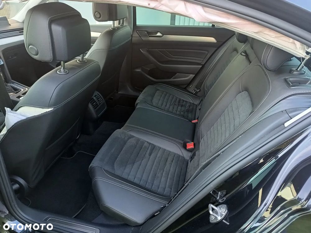 Volkswagen Passat 2.0 TSI 4Mot Elegance DSG - 10