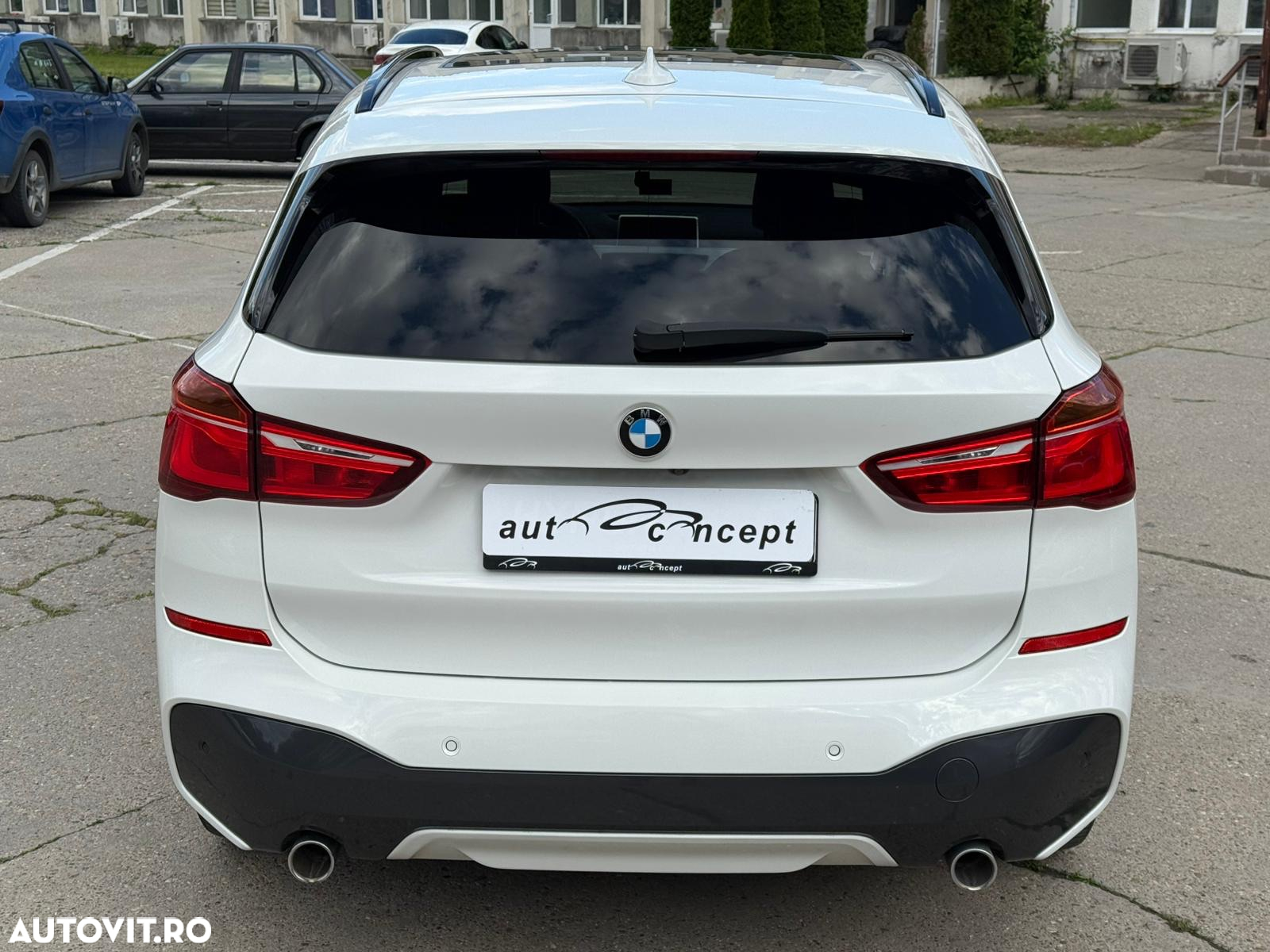 BMW X1 xDrive20d AT - 4