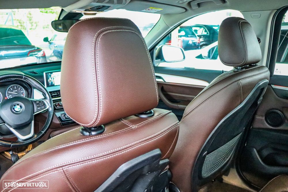 BMW X1 16 d sDrive Line Sport - 17