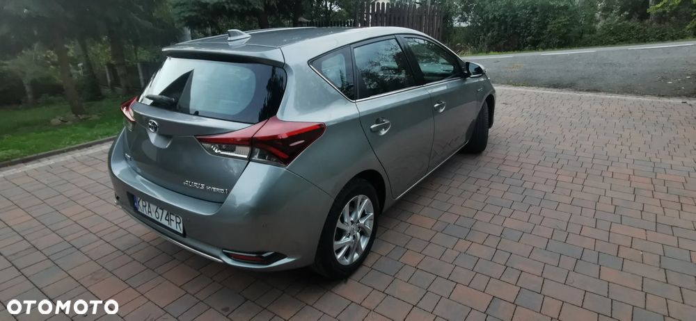 Toyota Auris - 9