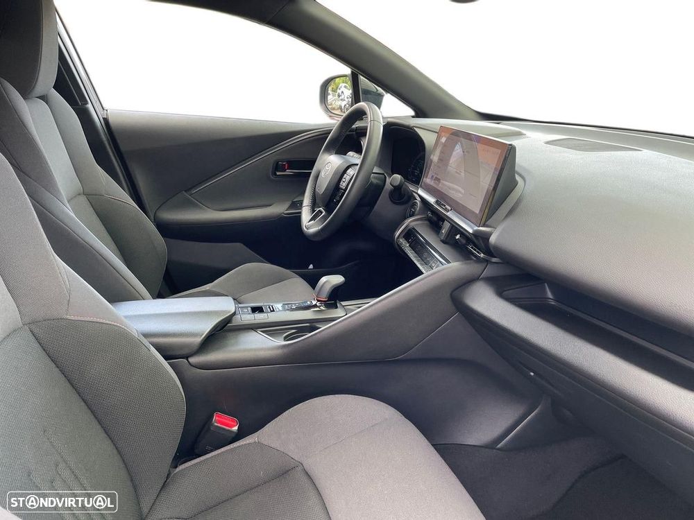 Toyota C-HR - 7
