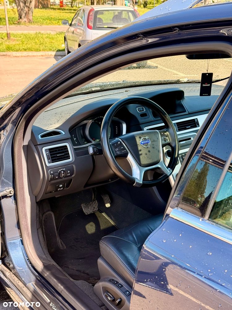 Volvo V70 D2 Summum - 5