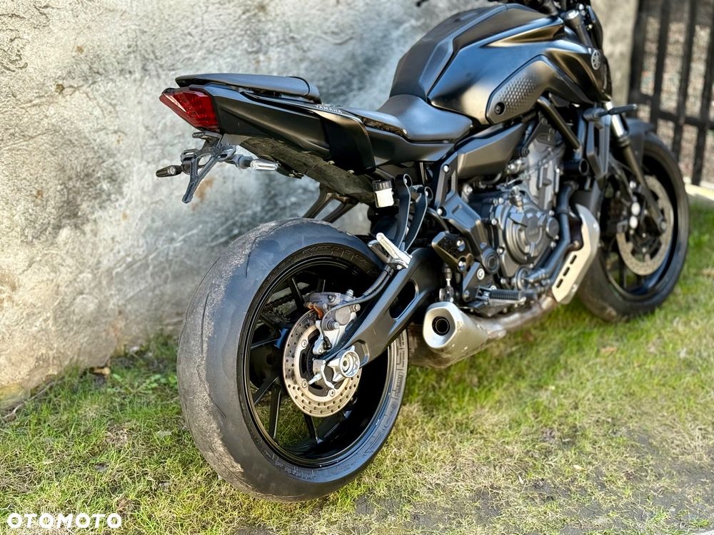 Yamaha MT - 5