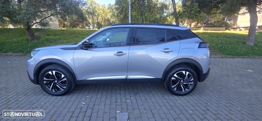 Peugeot 2008 1.2 PureTech Allure Pack - 3