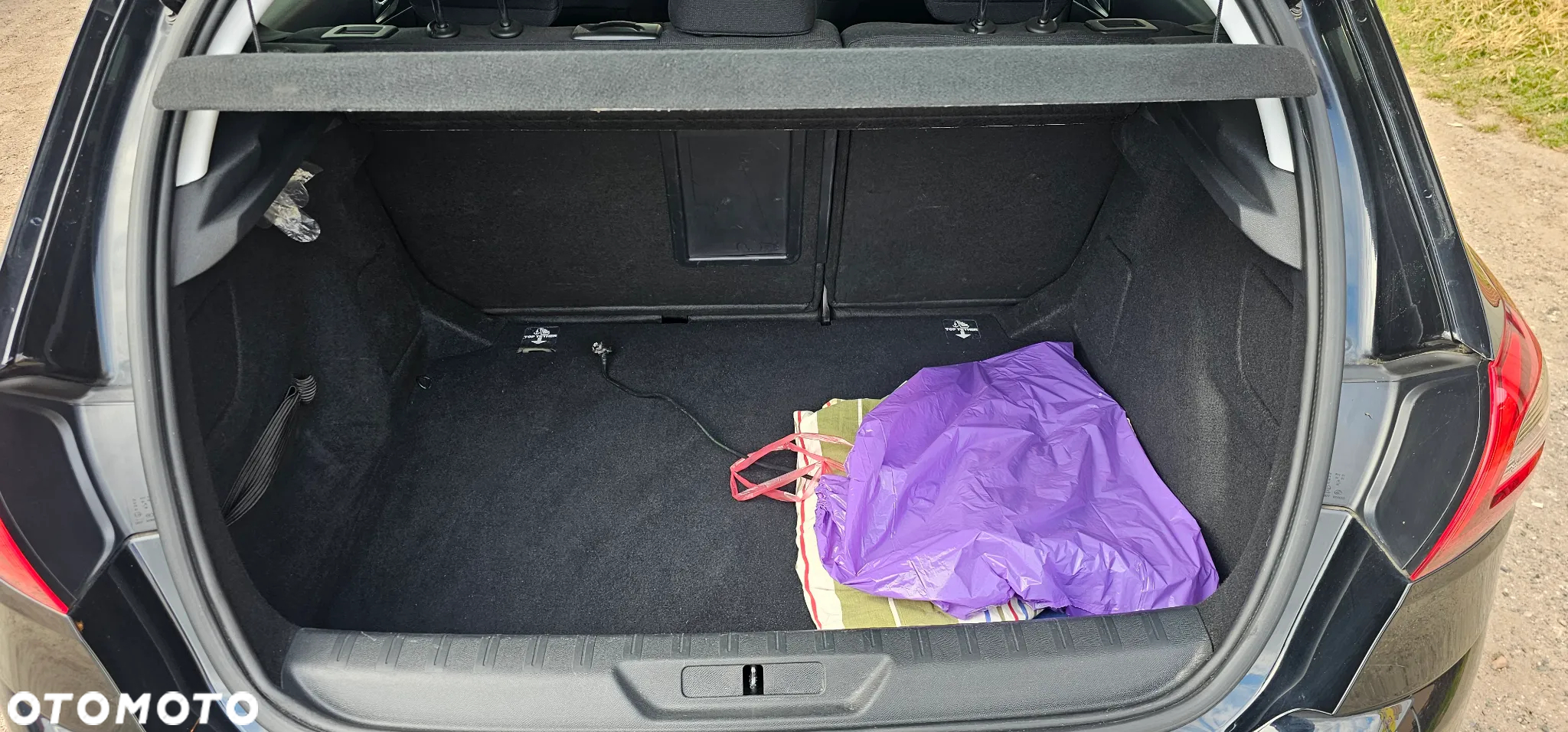 Peugeot 308 1.5 BlueHDi Allure S&S - 12
