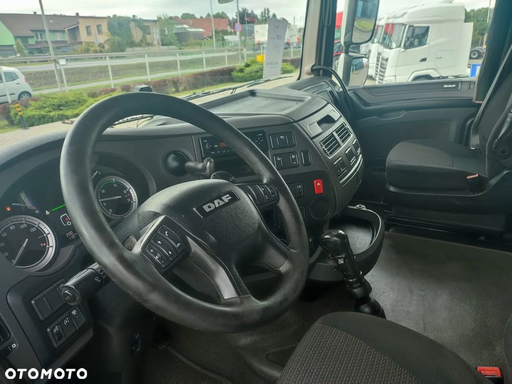 DAF XF 460 FT / STANDARD / MANUAL / SPACE CAB / - 19