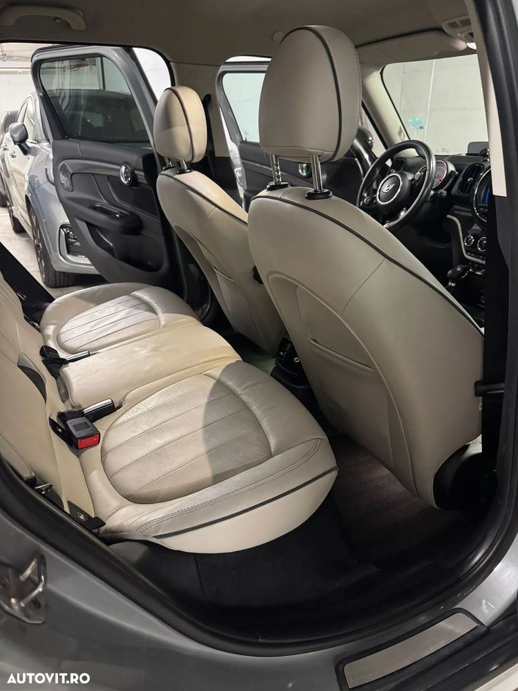 Mini Countryman Cooper S E ALL4 AT - 18