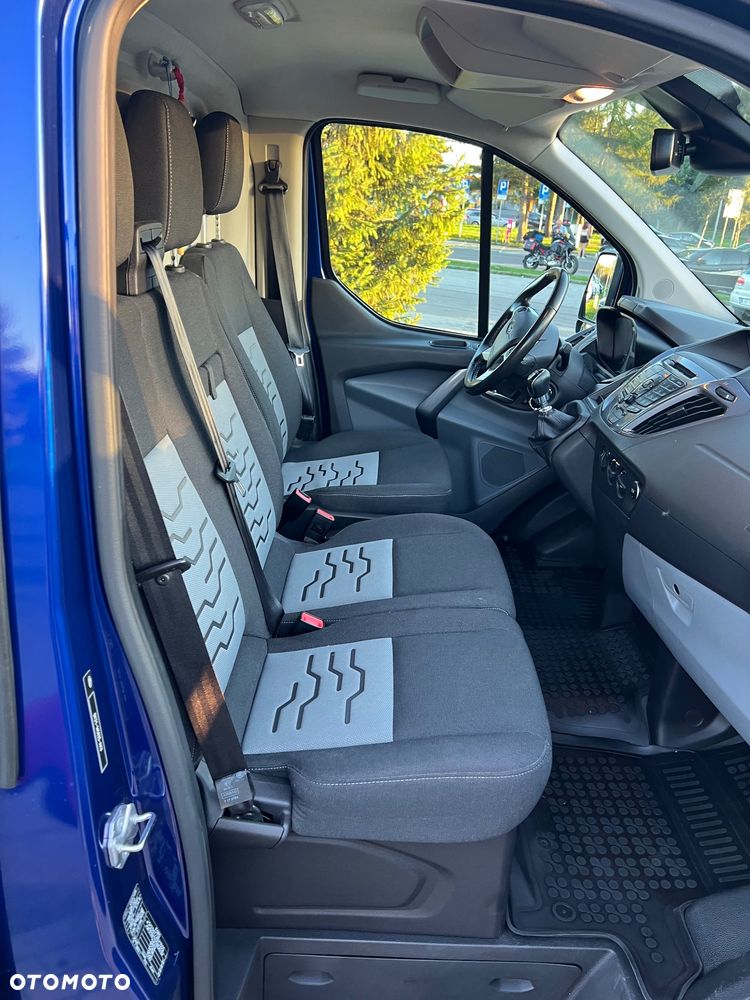 Ford Transit Custom - 8