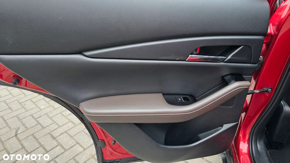 Mazda CX-30 SKYACTIV-X 2.0 M-Hybrid - 33