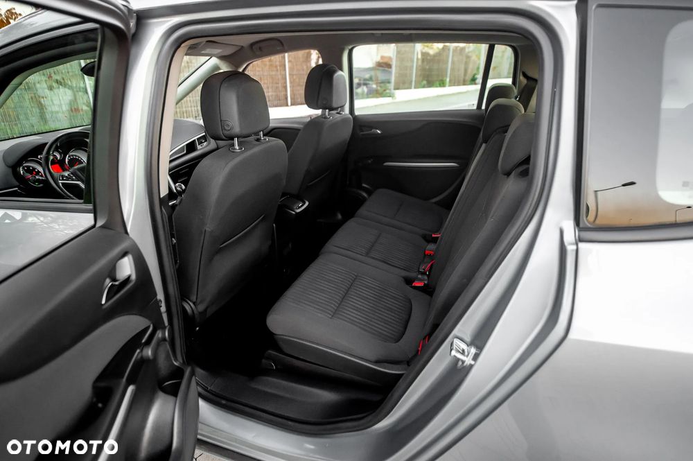 Opel Zafira 1.4 T Cosmo - 19