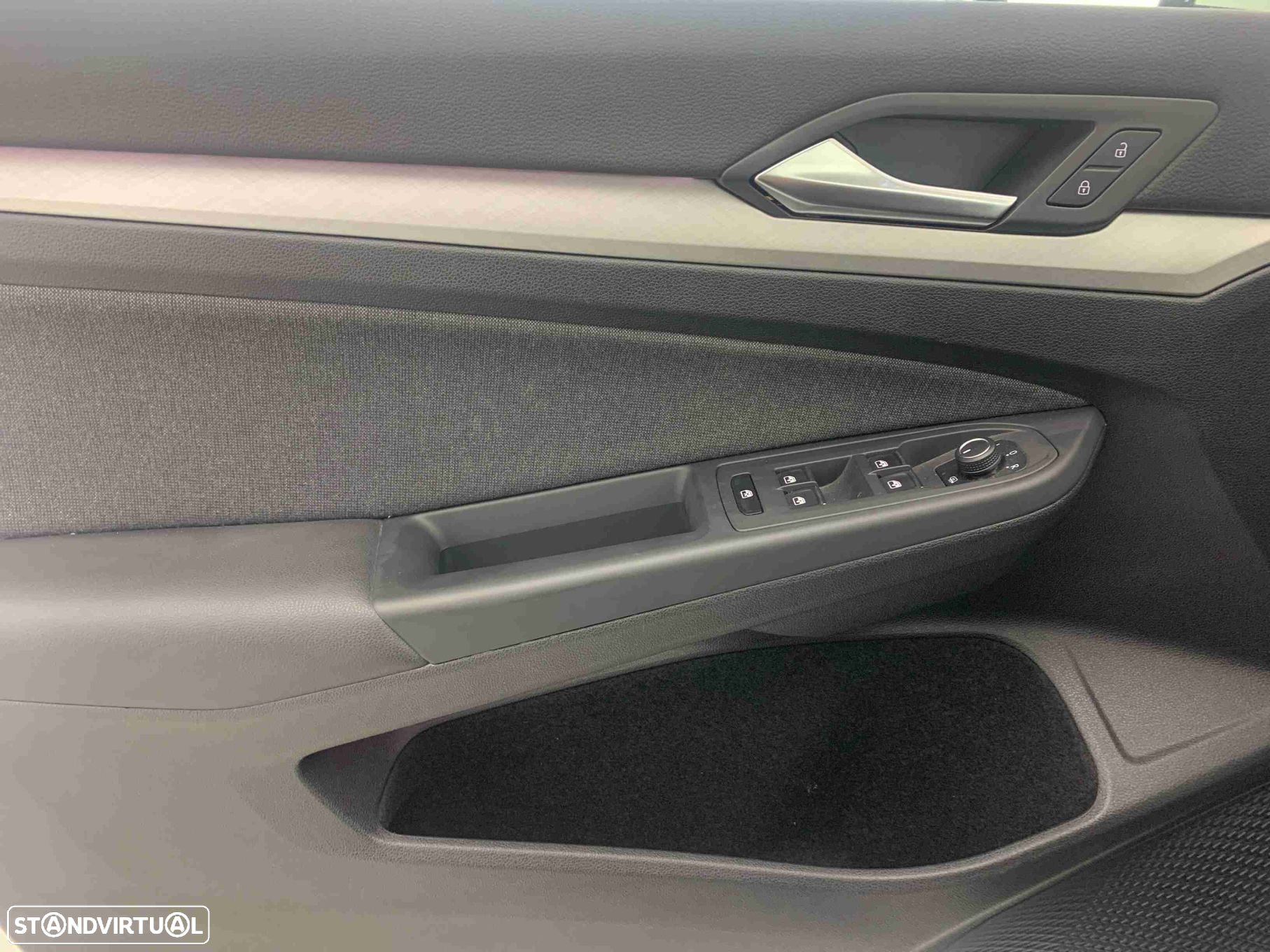 VW Golf 1.0 TSI Sportline - 11