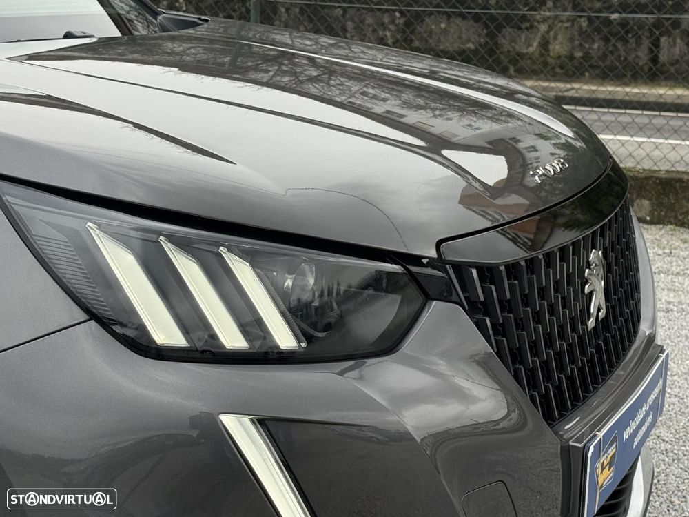 Peugeot 2008 1.2 PureTech GT - 7