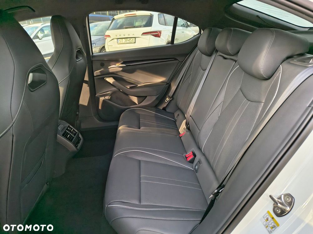 Skoda Superb 2.0 TSI Sportline DSG - 21