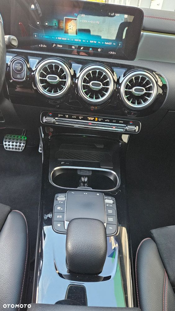 Mercedes-Benz CLA 250 4-Matic AMG Line 7G-DCT - 13