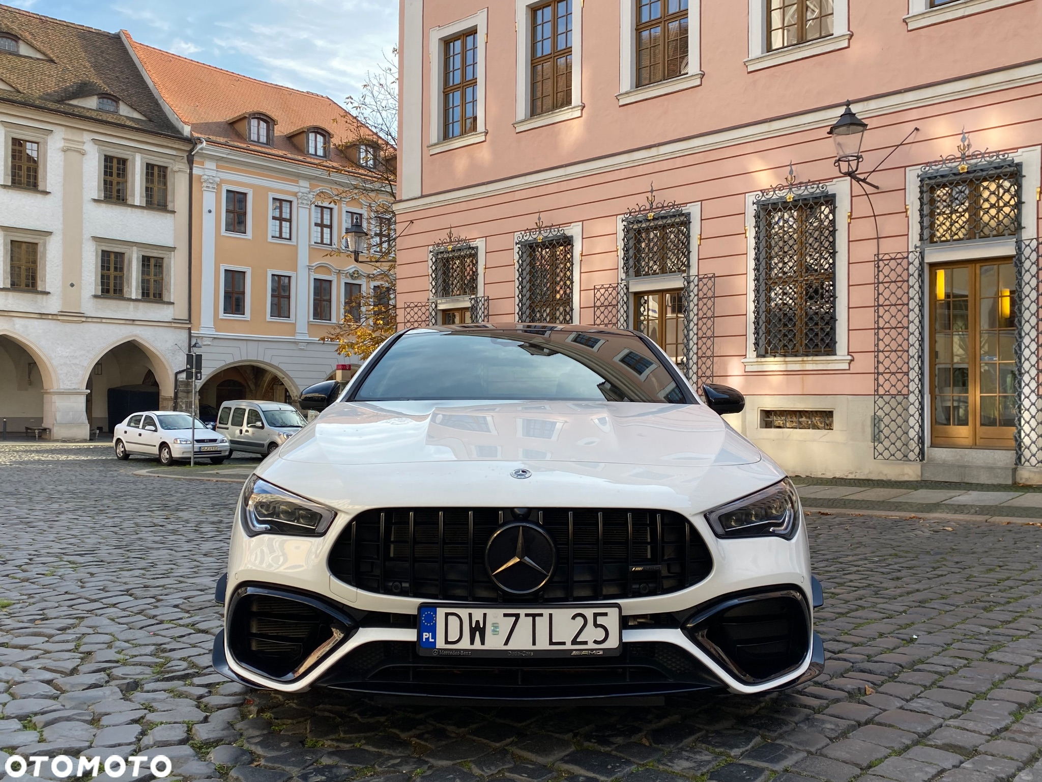 Mercedes-Benz CLA AMG 45 S 4-Matic 8G-DCT - 2