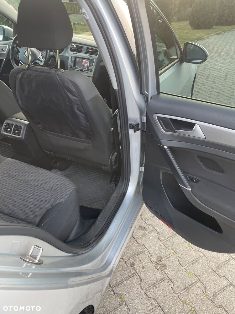 Volkswagen Golf 1.6 TDI BMT Comfortline - 9