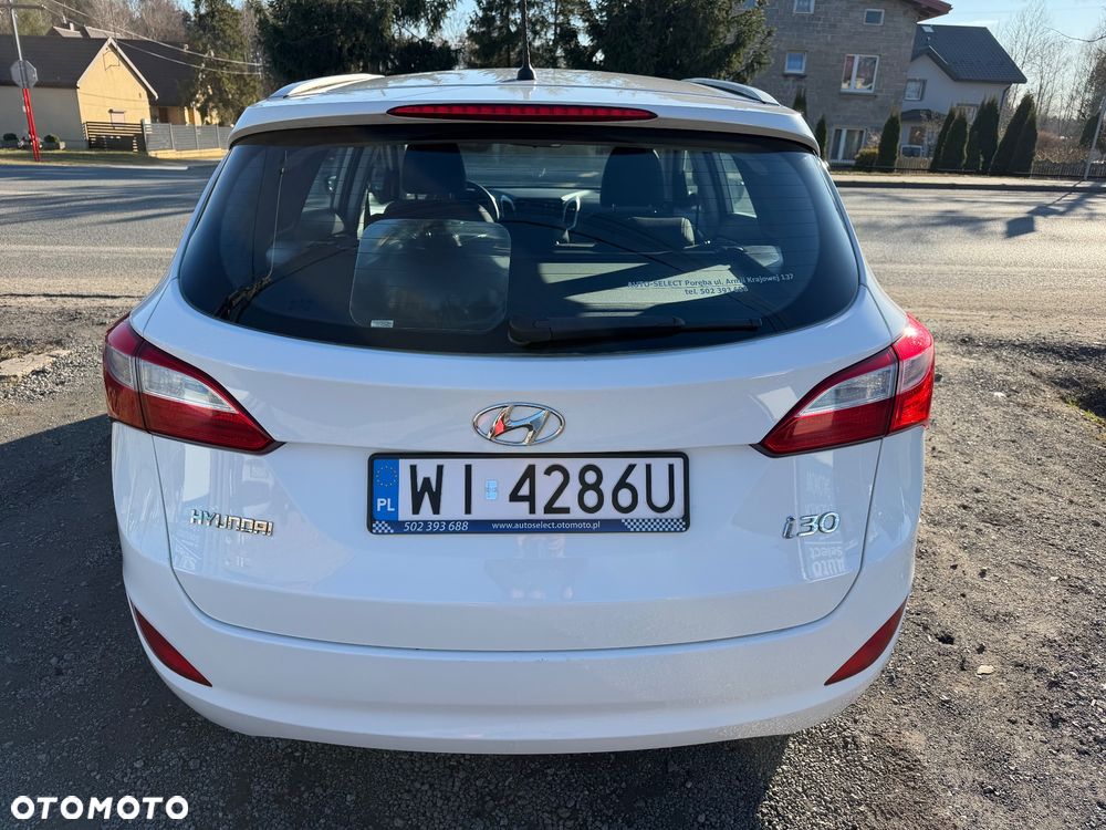 Hyundai i30 1.6 Comfort - 6