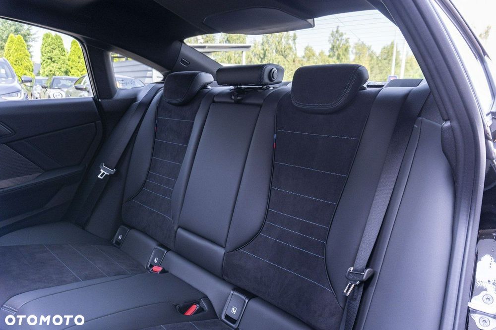 BMW Seria 2 - 24