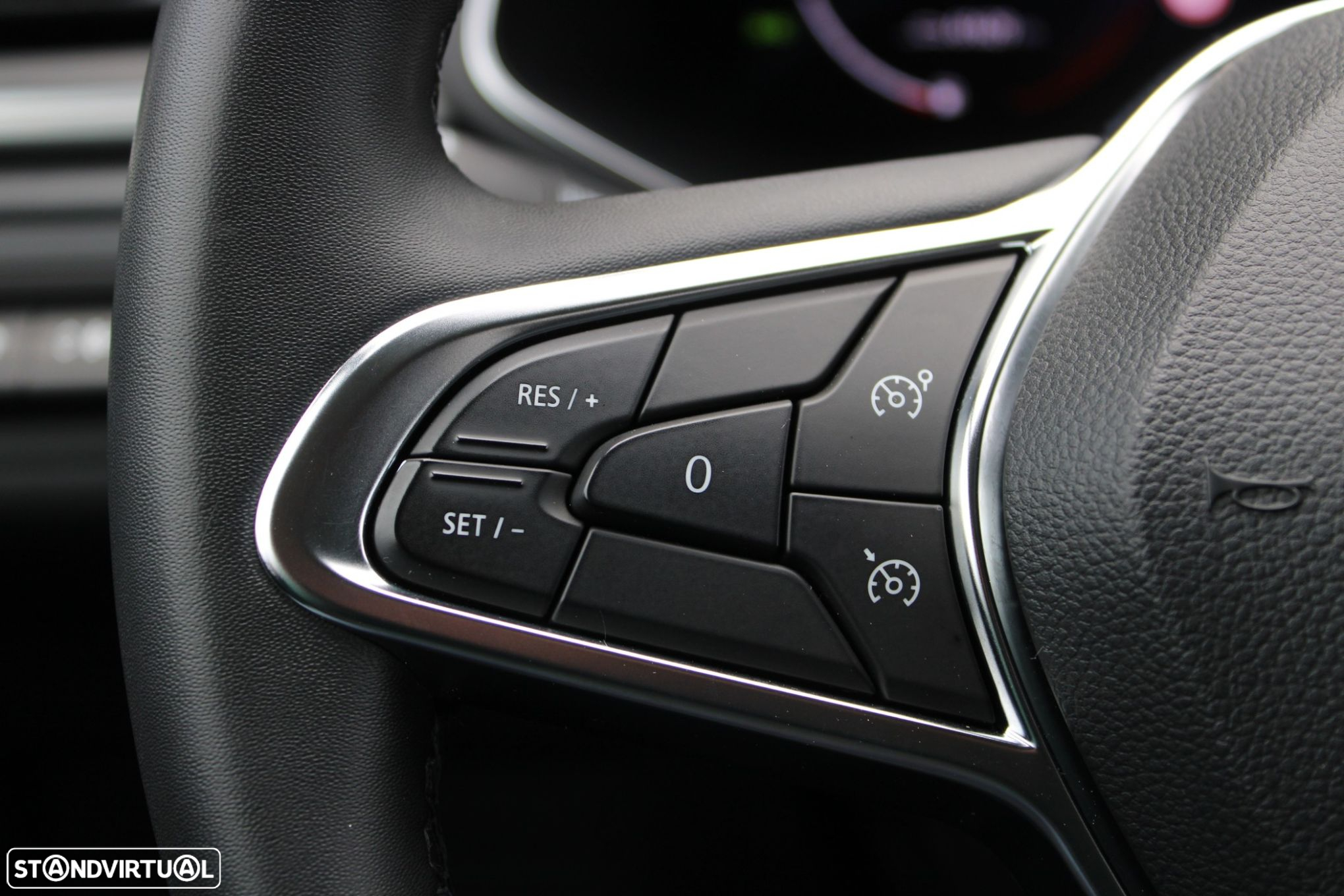 Renault Captur 1.6 E-Tech Plug-In Intens - 21