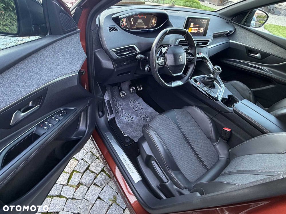 Peugeot 3008 - 5