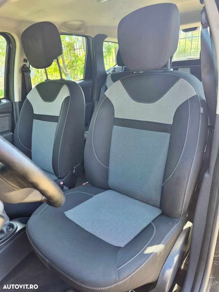 Dacia Duster 1.5 dCi 4x2 Laureate - 10